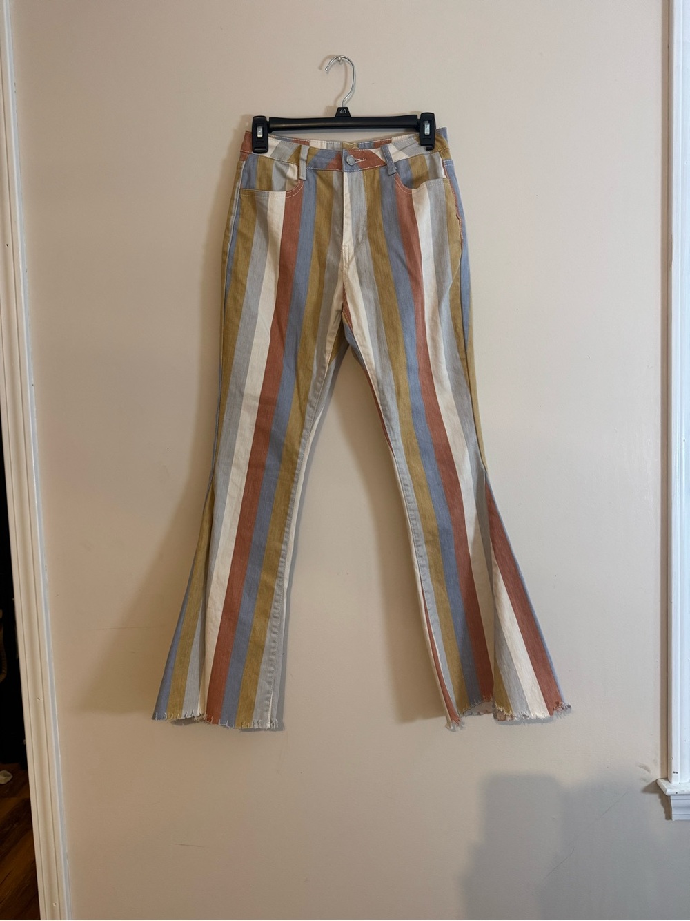 Saints & Hearts 70s Striped High Rise Flare Jeans Women’s Size 4